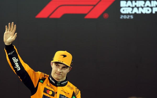 Φόρμουλα 1: Ο Πιάστρι ντούμπλαρε τις νίκες του στο Μπαχρέιν