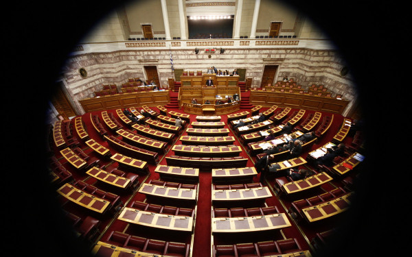 Βουλή: Ψηφίστηκε επί της Αρχής το σχέδιο νόμου του Υπουργείου Δικαιοσύνης και η τροπολογία για το ΝΟΚ Βουλή: Ψηφίστηκε επί της Αρχής το σχέδιο νόμου του Υπουργείου Δικαιοσύνης και η τροπολογία για το ΝΟΚ