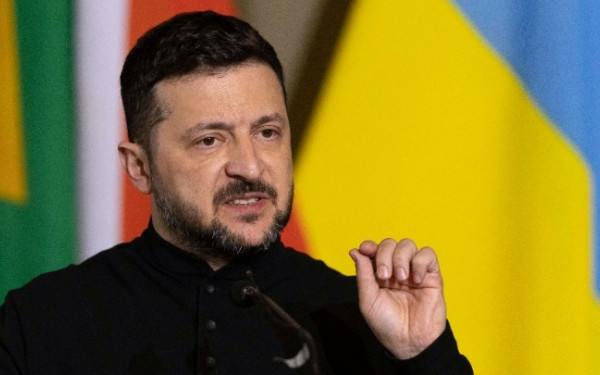 Ουκρανία: Ο Ζελένσκι κατηγορεί τη Ρωσία ότι «προσπαθεί να κερδίσει χρόνο» για να συνεχίσει τον πόλεμο Ουκρανία: Ο Ζελένσκι κατηγορεί τη Ρωσία ότι «προσπαθεί να κερδίσει χρόνο» για να συνεχίσει τον πόλεμο