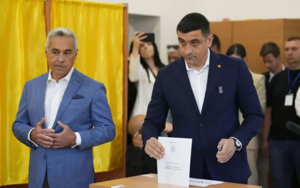 Ρουμανία-εκλογές: Ο υποψήφιος άλλαξε, αλλά η ακροδεξιά παρέμεινε στην πρώτη θέση