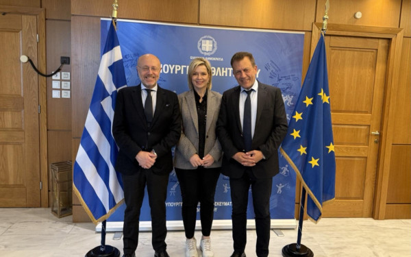 Δήμος Λαγκαδά: Συνάντηση Ανδρεάδου - Βρούτση για την διεκδίκηση χρηματοδότησης για το γήπεδο της ΑΠΕΛ