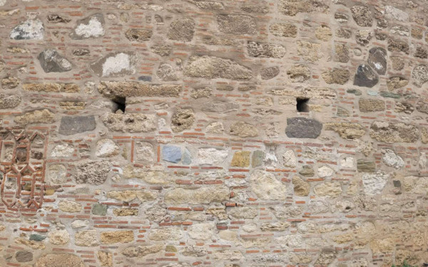 Θεσσαλονίκη: Καθάρισε ο Λευκός Πύργος από τα γκράφιτι