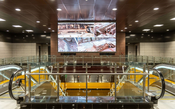 Αφιέρωμα - Metro Life Guide 2025 | Σταθμός Αγίας Σοφίας