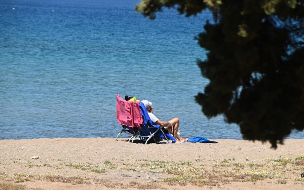 Ίος: Ανάμεσα στους δέκα καλύτερους ταξιδιωτικούς προορισμούς για το φετινό καλοκαίρι