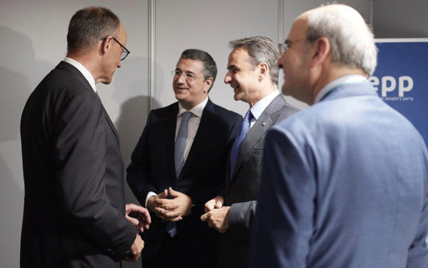 Απ. Τζιτζικώστας - Συνέδριο ΕΛΚ: «Η ευρωπαϊκή κεντροδεξιά είναι ο πιο ισχυρός πολιτικός πόλος σήμερα στην Ευρώπη» Απ. Τζιτζικώστας - Συνέδριο ΕΛΚ: «Η ευρωπαϊκή κεντροδεξιά είναι ο πιο ισχυρός πολιτικός πόλος σήμερα στην Ευρώπη»