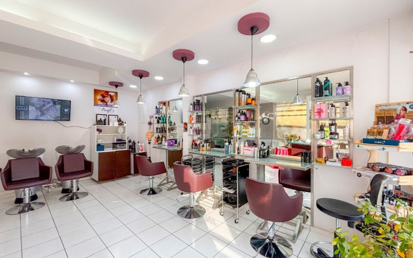 Angel's Beauty Hair House: Όταν η τέχνη της κομμωτικής συναντά την πολυετή εμπειρία