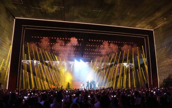 Eurovision 2025: Ξεκίνησε ο πρώτος ημιτελικός με τη συμμετοχή της Κύπρου - 6.500 θεατές παρακολουθούν από κοντά το φαντασμαγορικό σόου