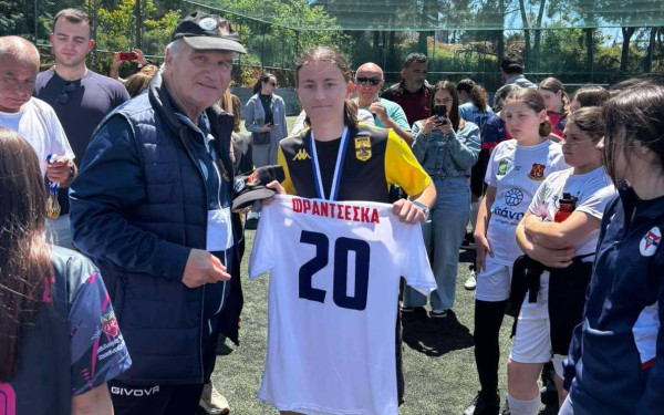 Τέμπη: Τουρνουά ποδοσφαίρου στη μνήμη της αδικοχαμένης φοιτήτριας, Φραντσέσκας Μπέζα (φωτ.)