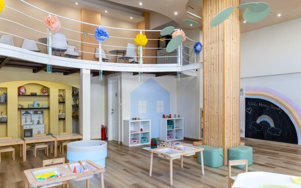 Little Messy Hands: Παιχνίδι για παιδιά και γονείς σε μια μοναδική εκπαιδευτική εμπειρία