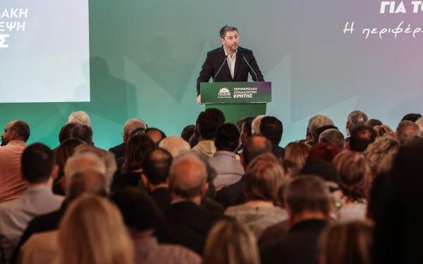 ΠΑΣΟΚ-ΚΙΝΑΛ: «Βλέπουν» δικαίωση της στρατηγικής αλλά... αγάλι-αγάλι