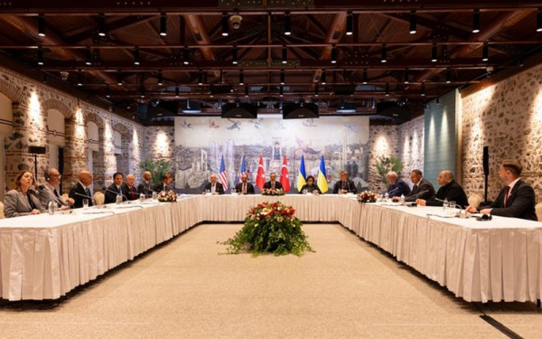 Ρωσία: Ορίστηκε ο επικεφαλής της αντιπροσωπείας στις διαπραγματεύσεις με την Ουκρανία στην Κωνσταντινούπολη Ρωσία: Ορίστηκε ο επικεφαλής της αντιπροσωπείας στις διαπραγματεύσεις με την Ουκρανία στην Κωνσταντινούπολη
