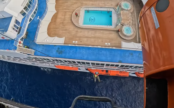 Βίντεο: Δείτε αεροδιακομιδή έκτακτης ανάγκης από Super Puma της Πολεμικής Αεροπορίας