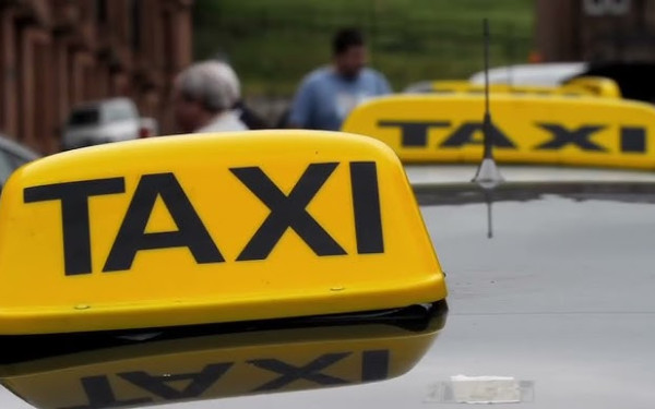 Θεσσαλονίκη: 34χρονος οδηγούσε ταξί χωρίς άδεια - 48χρονος μεθυσμένος στην Καλαμαριά