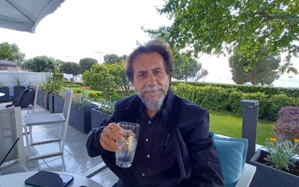 Πρωϊνός καφές με τον Δημήτρη Βασιλειάδη (βίντεο)