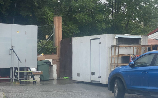 Θεσσαλονίκη:  Ελεύθερη αφέθηκε η 30χρονη που απέβαλε και άφησε νεκρό έμβρυο δίπλα σε κάδο