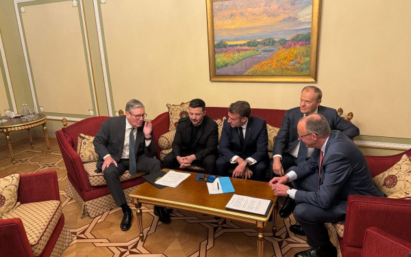 Ουκρανία: Τηλεφωνική επικοινωνία Ζελένσκι και Ευρωπαίων ηγετών με τον Τραμπ