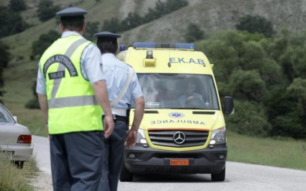 Τραγωδία στη Σάμο: Οδηγός παρέσυρε θανάσιμα με το ΙΧ του τουρίστρια και την εγκατέλειψε
