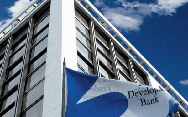 Η Παρευξείνια Τράπεζα επεκτείνει τις χρηματοδοτήσεις στην Αλβανία