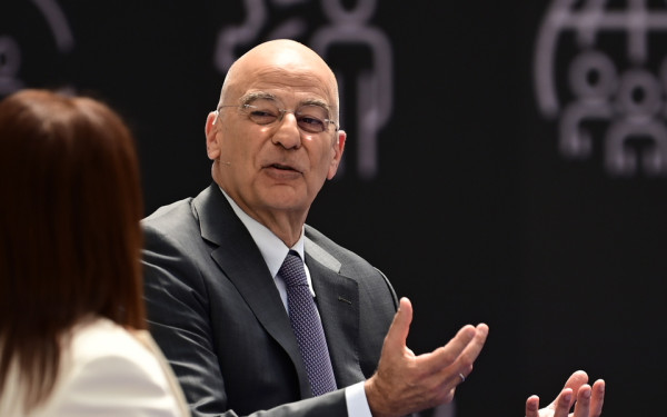 Ν. Δένδιας: Ο στρατιώτης του 21ου αιώνα πρέπει να ξέρει να χειρίζεται drone και αντί-drone Ν. Δένδιας: Ο στρατιώτης του 21ου αιώνα πρέπει να ξέρει να χειρίζεται drone και αντί-drone