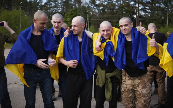 Ρωσία και Ουκρανία πραγματοποίησαν ακόμη μία ανταλλαγή αιχμαλώτων πολέμου Ρωσία και Ουκρανία πραγματοποίησαν ακόμη μία ανταλλαγή αιχμαλώτων πολέμου