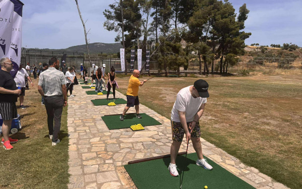 Χαλκιδική: Από τα ποδοσφαιρικά γήπεδα στα γήπεδα του γκολφ οι legends του 2004