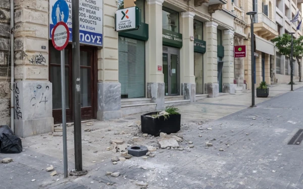 Σεισμός 6,1 Ρίχτερ στην Κρήτη: Ζημιές σε κτίρια από τη δόνηση (βίντεο)