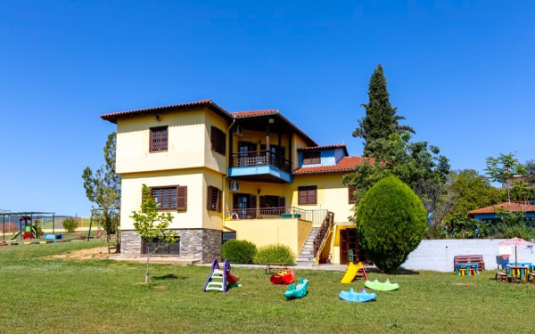 Ταρατατζούμ: Ένας Παιδικός Σταθμός και Νηπιαγωγείο που θέτουν γερά θεμέλια για μια ζωή Ταρατατζούμ: Ένας Παιδικός Σταθμός και Νηπιαγωγείο που θέτουν γερά θεμέλια για μια ζωή