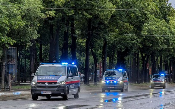 Αυστρία - επίθεση σε σχολείο: Βρέθηκε αυτοσχέδια βόμβα στο σπίτι του δράστη - Συνεχίζει τις έρευνες η αστυνομία