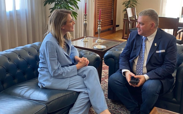 Στο επίκεντρο οι μικρομεσαίοι: Συνάντηση Ευθυμίου – Παπαδόπουλου με προτάσεις για εργασία, ασφάλιση και καινοτομία