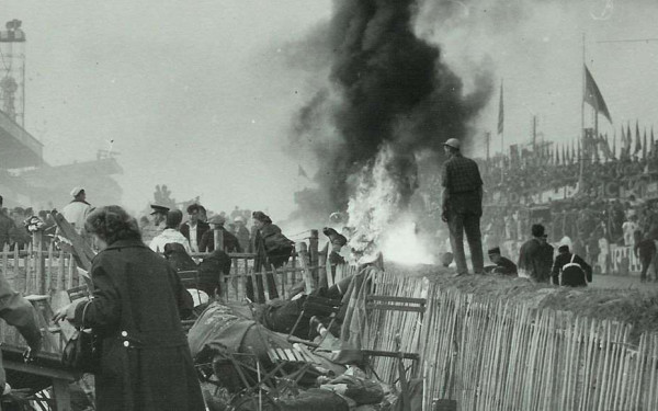 Αίμα και θρήνος στο Λε Μαν: Το πιο φρικτό ατύχημα στην ιστορία του μηχανοκίνητου αθλητισμού (βίντεο) Αίμα και θρήνος στο Λε Μαν: Το πιο φρικτό ατύχημα στην ιστορία του μηχανοκίνητου αθλητισμού (βίντεο)