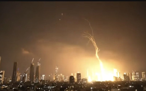 Μέση Ανατολή: Νύχτα κόλασης με βομβαρδισμούς σε έξι χώρες