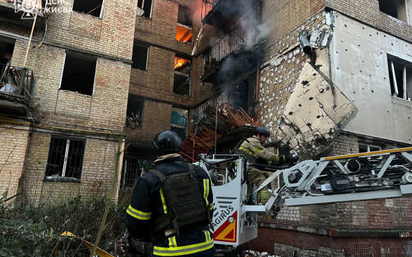 Ουκρανία: Νεκρός ένας 17χρονος από Ρωσικά πυρά - Χωρίς ρεύμα παραμένουν 3.000 πολυκατοικίες