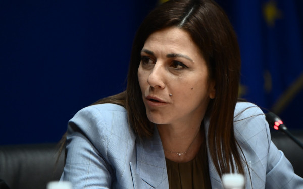 Ζαχαράκη για την τρομοκρατική επίθεση σε ορθόδοξο ναό στη Δαμασκό: Ευθύνη των τοπικών αρχών η εγγύηση της θρησκευτικής ελευθερίας όλων των πολιτών της Συρίας Ζαχαράκη για την τρομοκρατική επίθεση σε ορθόδοξο ναό στη Δαμασκό: Ευθύνη των τοπικών αρχών η εγγύηση της θρησκευτικής ελευθερίας όλων των πολιτών της Συρίας