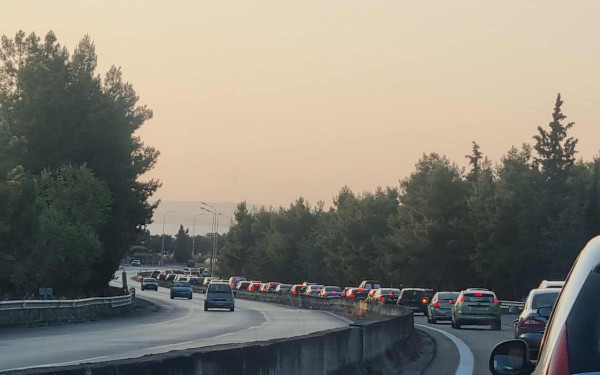 Θεσσαλονίκη: Μεγάλες καθυστερήσεις στην επιστροφή από Χαλκιδική μετά από συγκρούσεις οχημάτων