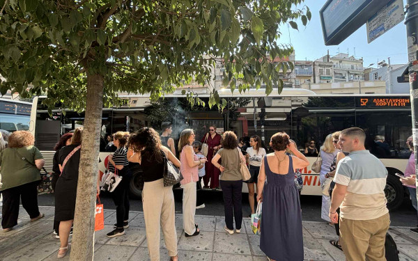 Θεσσαλονίκη: Απροειδοποίητη ταλαιπωρία σε αστικό λεωφορείο - Οδηγός κατέβασε δεκάδες επιβάτες πέντε στάσεις πριν τον τερματισμό