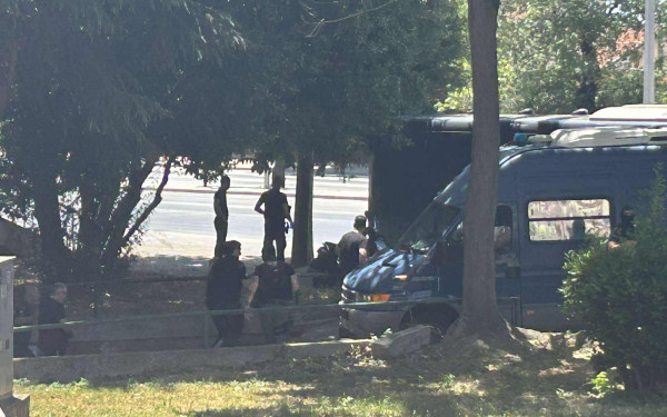 Θεσσαλονίκη: Στην ανακρίτρια οι δύο Τούρκοι που συνελήφθησαν στην Βουλγαρία για τους πυροβολισμούς κατα πρακτόρων της ΕΥΠ Θεσσαλονίκη: Στην ανακρίτρια οι δύο Τούρκοι που συνελήφθησαν στην Βουλγαρία για τους πυροβολισμούς κατα πρακτόρων της ΕΥΠ