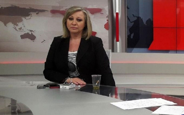 Ηρώ Καριοφύλλη: Το συγκινητικό αντίο φίλων και συναδέλφων στην δημοσιογράφο - «Γενναίο μου κοριτσάκι πέτα ψηλά» (βίντεο)