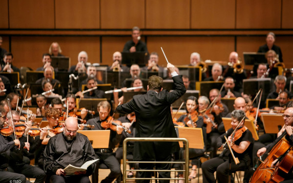 Θεσσαλονίκη: Η ΚΟΘ παρουσιάζει δύο συγκλονιστικά έργα που πραγματεύονται το θέμα του θανάτου νέων ανθρώπων
