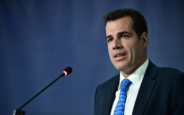 Τριμερής Ελλάδας-Τουρκίας-Βουλγαρίας για το μεταναστευτικό - Iκανοποίηση Πλεύρη για τη μείωση των ροών