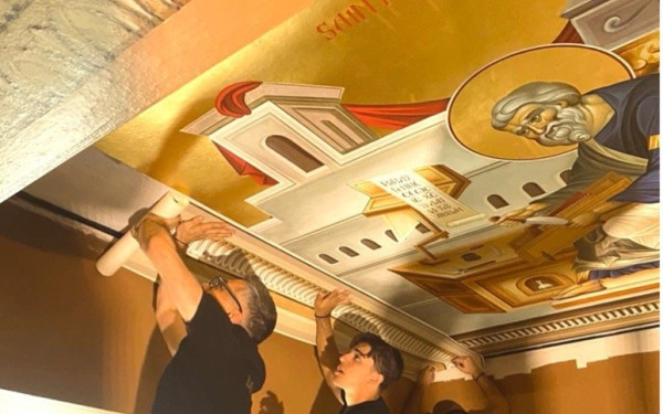 Αγιογράφοι από τη Θεσσαλονίκη αγιογραφούν τον Ελληνικό Ιερό Ναό του Τιμίου Σταυρού στην Πενσιλβάνια των ΗΠΑ