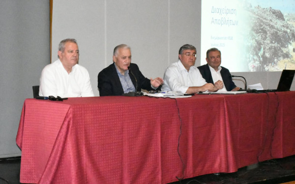 Γραφάκος από Θεσσαλονίκη: «Στη διαχείριση των απορριμμάτων ή αλλάζουμε ή βουλιάζουμε»