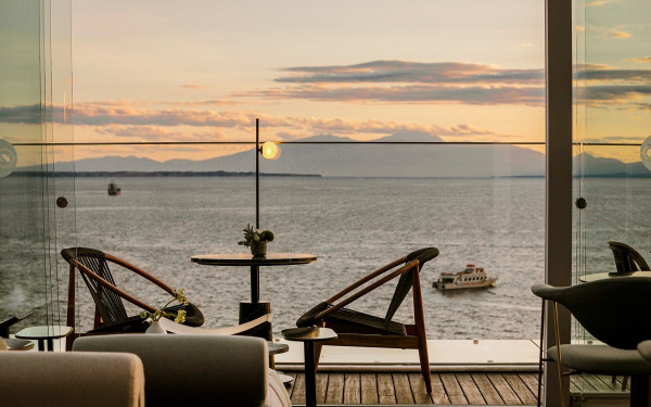 Αφιέρωμα: Καλοκαίρι και διασκέδαση στις πιο αγαπημένες ταράτσες και αυλές στην πόλη