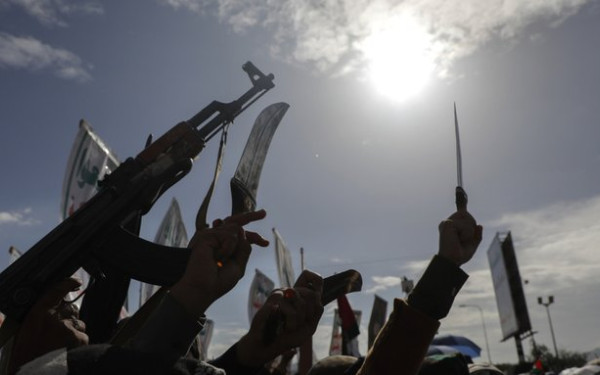 Υεμένη: Ο ηγέτης των Χούθι δηλώνει ότι η οργάνωση θα συνεχίσει να στοχεύει πλοία που σχετίζονται με το Ισραήλ