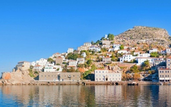 Τουρισμός: Δεν πας σε αυτό το νησί με όχημα αν δεν έχεις άδεια από το gov.gr