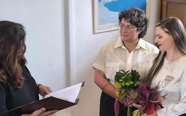 Μυτιλήνη: Ο πρώτος πολιτικός γάμος μεταξύ γυναικών στην πατρίδα της Σαπφούς