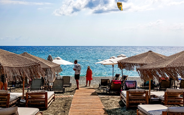 Άστραψαν και βρόντηξαν οι πολίτες για την κατάσταση στην Κασσάνδρα