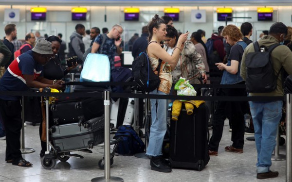 Βρετανία - Αεροδρόμιο Χίθροου: Νέες ακυρώσεις πτήσεων μία ημέρα μετά το τεχνικό πρόβλημα που έφερε αναστάτωση