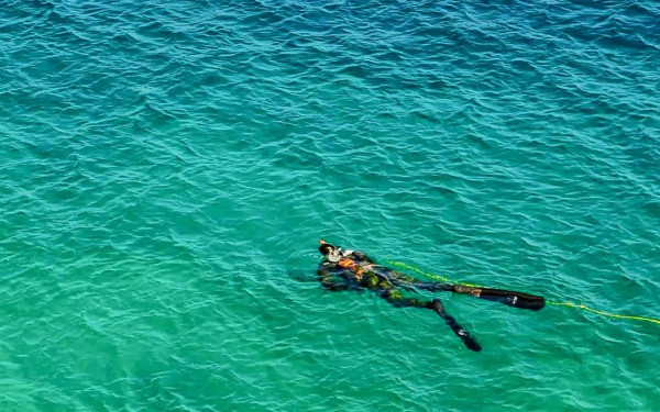 Πάργα: Αγνοείται από το πρωί ένας ψαράς στην περιοχή Λύχνος - Ο γαμπρός του ήταν μαζί του στη βάρκα (βίντεο)