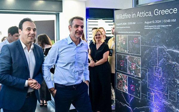 «Φυγή προς τα μπρος», γιατί η επικοινωνιακή τακτική της κυβέρνησης δεν μπορεί να αποδώσει πλέον. Γράφει ο  Γιάννης Μαγκριώτης