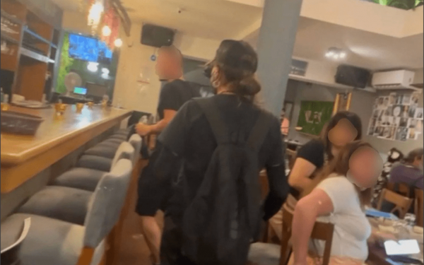 Θεσσαλονίκη: «Παρέμβαση» του Ρουβίκωνα σε εστιατόριο Ισραηλινού